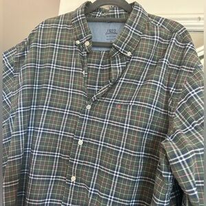 Mens XL Izod Button Down
